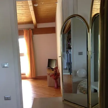 Casa Panorama Ad Est * Papiano