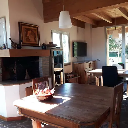 住宿加早餐酒店 Casa Panorama Ad Est Papiano